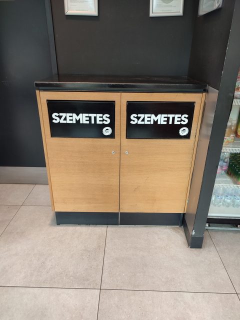 szemetes