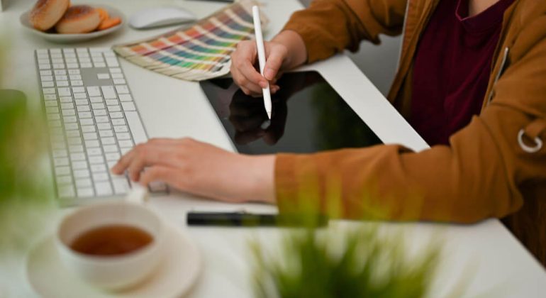 Grafikai tervezés: mikor kell grafikus, mikor van szükség marketingügnökségre